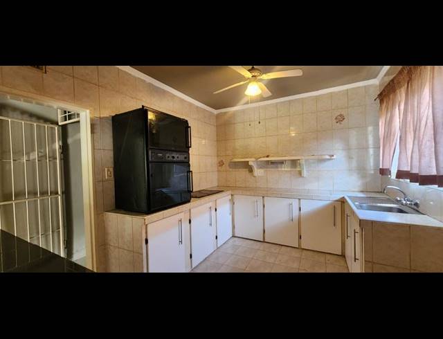 3 BEDROOM HOUSE FOR SALE IN SAICCOR